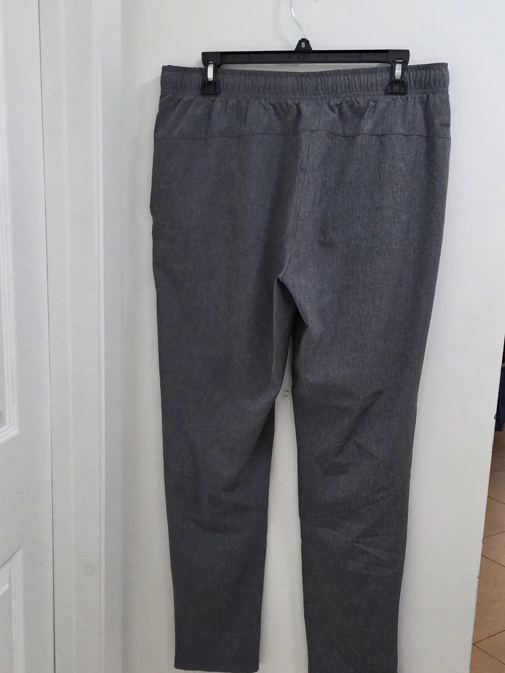 Layer 8 Men's Gray Elastic-Waist Casual Pants, Size Large